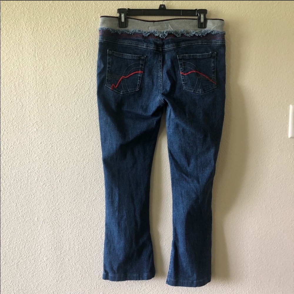 🌸3/$10🌸 Maternity Stretchy Blue Jean - Picture 6 of 6